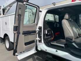 2020 FORD F550 SD MECHANIC CRANE TRUCK 6,000 LBS AUTO CRANE MECHANIC CRANE TRUCK V8, TURBO DIESEL, 6.7 LITER XL REG CAB 4D - Eddies Auto Sales