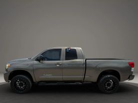 2013 TOYOTA TUNDRA DOUBLE CAB PICKUP V8, 4.6 LITER PICKUP 4D 6 1/2 FT