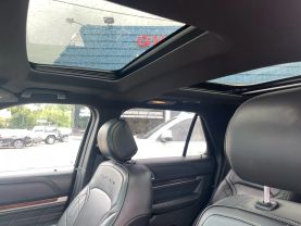 2017 Ford Explorer - Image 10