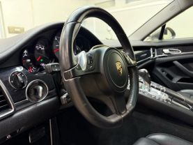 2014 PORSCHE PANAMERA