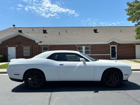 2016 DODGE CHALLENGER COUPE V6, 3.6 LITER SXT COUPE 2D