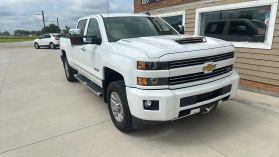 2018 CHEVROLET SILVERADO 3500 HD CREW CAB PICKUP V8, TURBO DSL, 6.6L LTZ PICKUP 4D 6 1/2 FT
