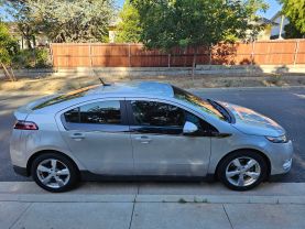 2014 CHEVROLET VOLT SEDAN 4D