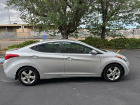 2013 HYUNDAI ELANTRA