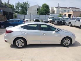 2019 HYUNDAI ELANTRA SEDAN 4-CYL, 2.0 LITER SEL SEDAN 4D at Motors On Wheels - used car dealership in Houston, Texas.