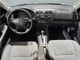 2005 Honda Civic - - Image 11