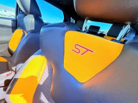 2014 FORD FOCUS ST HATCHBACK 4-CYL, ECOBOOST, 2.0T HATCHBACK 4D