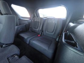 2016 Ford Explorer - Image 10