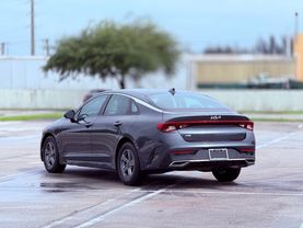2023 KIA K5