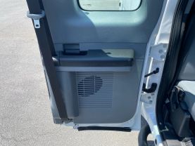 2015 FORD F350 SUPER DUTY SUPER CAB 8FT KNAPHEIDE SERVICE BED TRUCK WITH 1,300LB LIFTGATE SERVICE/UTILITY TRUCKS V8, 6.2 LITER XL 4D - Eddies Auto Sales
