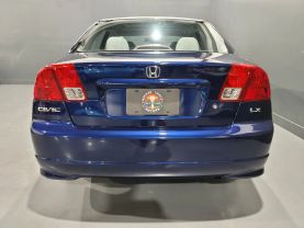 2005 Honda Civic - - Image 4