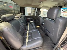 2004 GMC SIERRA 2500 CREW CAB PICKUP V8, 6.0 LITER SLT PICKUP 4D 6 1/2 FT