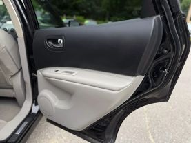 2011 NISSAN ROGUE SUV 4-CYL, 2.5 LITER SV SPORT UTILITY 4D