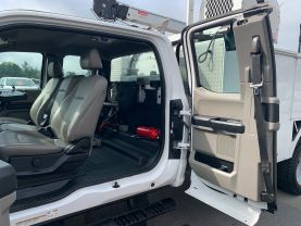 2020 FORD F550 SD MECHANIC CRANE TRUCK 6,000 LBS AUTO CRANE MECHANIC CRANE TRUCK V8, TURBO DIESEL, 6.7 LITER XL REG CAB 4D - Eddies Auto Sales