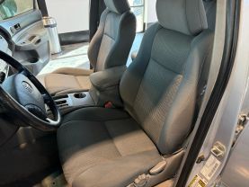 2011 TOYOTA TACOMA DOUBLE CAB PICKUP V6, 4.0 LITER PICKUP 4D 5 FT