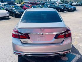 2017 HONDA ACCORD SEDAN 4-CYL, PZEV, 2.4 LITER SPORT SEDAN 4D