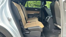 2021 Volkswagen Atlas Cross Sport - Image 30