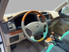 2004 LEXUS GX SUV V8, 4.7 LITER GX 470 SPORT UTILITY 4D