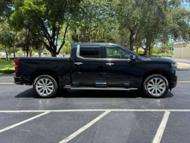 2019 CHEVROLET SILVERADO 1500 CREW CAB PICKUP BLACK AUTOMATIC - Iron Cars Inc