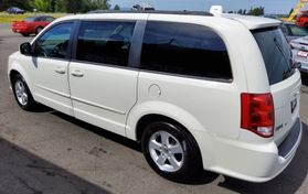 2012 DODGE GRAND CARAVAN PASSENGER PASSENGER V6, FLEX FUEL, 3.6 LITER SXT MINIVAN 4D