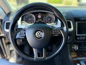 2013 VOLKSWAGEN TOUAREG SUV V6, TURBO DIESEL, 3.0 LITER TDI EXECUTIVE SPORT UTILITY 4D