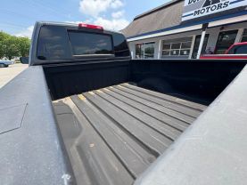 2009 NISSAN TITAN CREW CAB