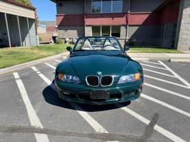 1998 BMW Z3 CONVERTIBLE 4-CYL, 1.9 LITER 4-CYL ROADSTER 2D