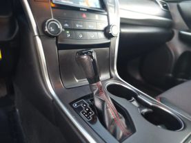 2016 Toyota Camry - Image 23