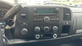 2009 CHEVROLET SILVERADO 2500 HD CREW CAB PICKUP V8, 6.0 LITER LT PICKUP 4D 6 1/2 FT