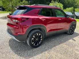 2021 CHEVROLET TRAILBLAZER SUV 3-CYL, ECOTEC, TURBO, 1.2 LITER LT SPORT UTILITY 4D at T&T Repairables - used car dealership in Spencer, Indiana.
