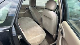 2001 FORD FOCUS