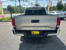 2018 TOYOTA TACOMA DOUBLE CAB