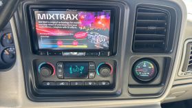 2004 CHEVROLET SILVERADO 2500 HD CREW CAB PICKUP V8, 6.6L TURBO DSL LT PICKUP 4D 6 1/2 FT