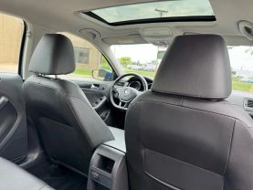 2017 VOLKSWAGEN JETTA SEDAN 4-CYL, TURBO, 1.8 LITER 1.8T SEL SEDAN 4D