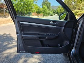 2010 VOLKSWAGEN JETTA LIMITED EDITION SEDAN 4D