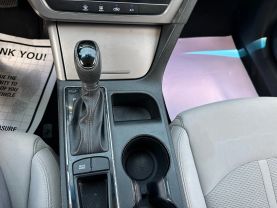 2016 HYUNDAI SONATA SEDAN 4-CYL, 2.4 LITER SE SEDAN 4D at Motors On Wheels - used car dealership in Houston, Texas.