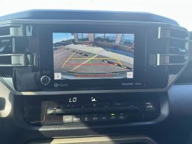 2022 TOYOTA TUNDRA CREWMAX PICKUP V6, I-FORCE, TWIN TURBO, 3.5 LITER SR5 PICKUP 4D 5 1/2 FT
