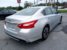 2017 NISSAN ALTIMA SEDAN 4-CYL, 2.5 LITER 2.5 SV SEDAN 4D