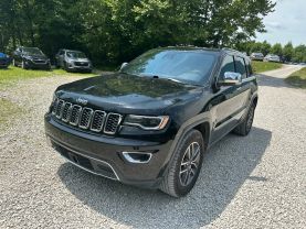 2020 JEEP GRAND CHEROKEE SUV V6, VVT, 3.6 LITER LIMITED SPORT UTILITY 4D at T&T Repairables - used car dealership in Spencer, Indiana.