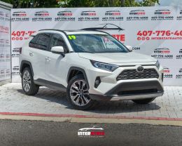 2019 TOYOTA RAV4 For Sale in Orlando