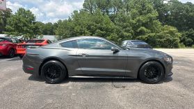 2017 Ford Mustang - Image 4