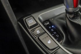 2019 HYUNDAI VELOSTER COUPE 4-CYL, 2.0 LITER 2.0 PREMIUM COUPE 3D