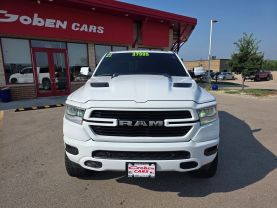2021 RAM 1500 CREW CAB PICKUP V8, HEMI, 5.7 LITER LARAMIE PICKUP 4D 5 1/2 FT