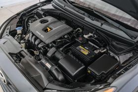 2019 HYUNDAI VELOSTER COUPE 4-CYL, 2.0 LITER 2.0 PREMIUM COUPE 3D