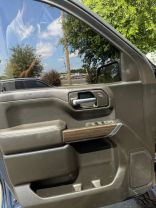 2021 Chevrolet Silverado 1500 Crew Cab Lt Trail Boss Pickup 4d 5 3/4 Ft - Image 11