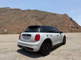 2016 MINI HARDTOP 4 DOOR HATCHBACK 4-CYL, TURBO, 2.0 LITER COOPER S HATCHBACK 4D