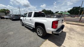 2015 GMC SIERRA 1500 CREW CAB PICKUP V8, ECOTEC3, 5.3 LITER SLT PICKUP 4D 5 3/4 FT