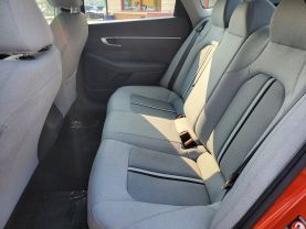 2022 HYUNDAI SONATA SEDAN 4-CYL, 2.5 LITER SE SEDAN 4D