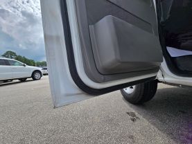 2007 Ford E350 Super Duty Passengerxlt Extended Van 3d - Image 12