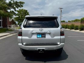2019 TOYOTA 4RUNNER SUV V6, 4.0 LITER SR5 SPORT UTILITY 4D